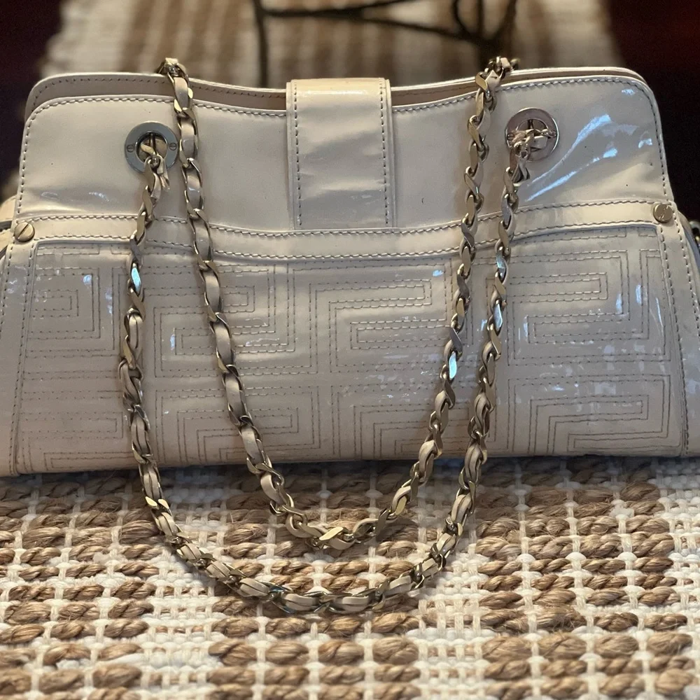 Authentic Gianni Versace Bag. Patent Leather. Made in Italy - Picture 5 of 15